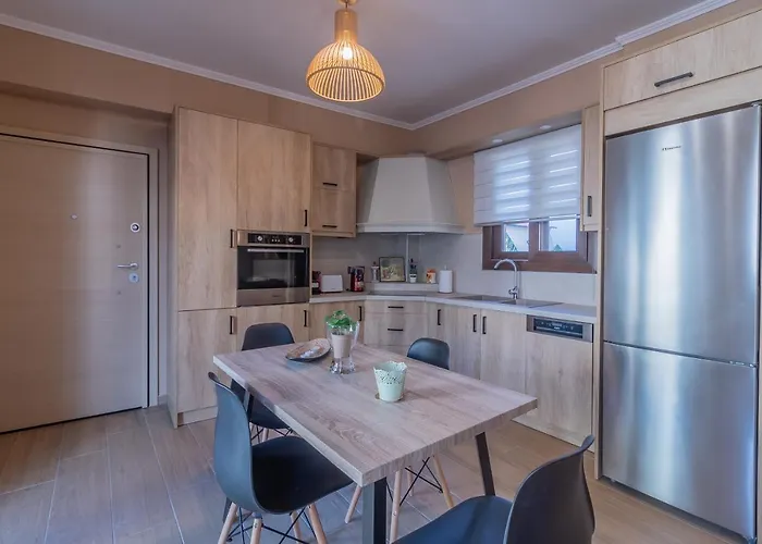 Comfy 2-room Sea View In Town. * Città di Zante