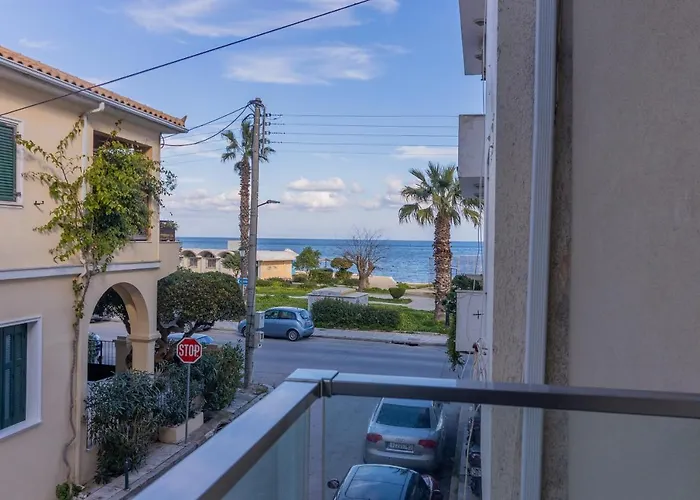 Comfy 2-room Sea View In Town. * Città di Zante